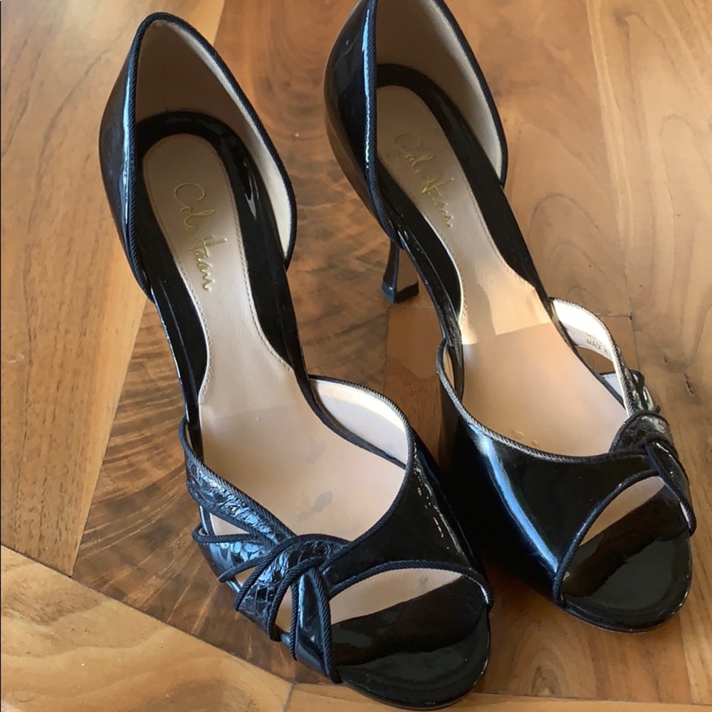 Cole Haan black pumps size 6